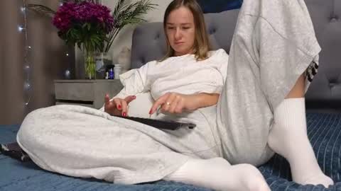 ange1ok online show from June 22, 2:47 pm