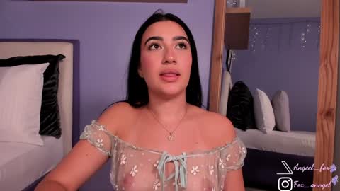 Snapshot of angeel_fox chatting on January 18, 5:31 am Angel online show from January 18, 5:31 am