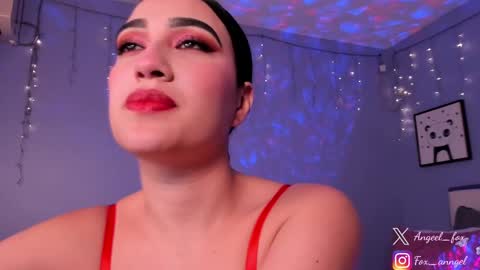 Snapshot of angeel_fox chatting on February 12, 3:18 am Angel online show from February 12, 3:18 am
