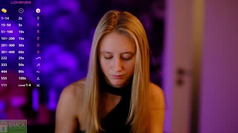 angeellina online show from December 30, 9:08 pm