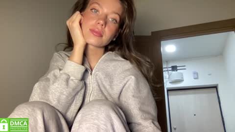 Greetings  Jess online show from March 5, 12:34 pm