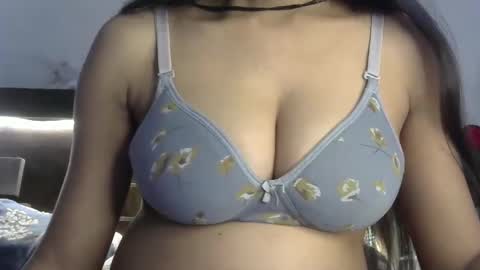 Angel online show from December 8, 8:41 am