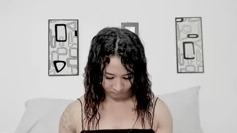 Angel online show from January 31, 7:11 pm