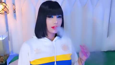 angel_medussa online show from June 28, 2:51 am