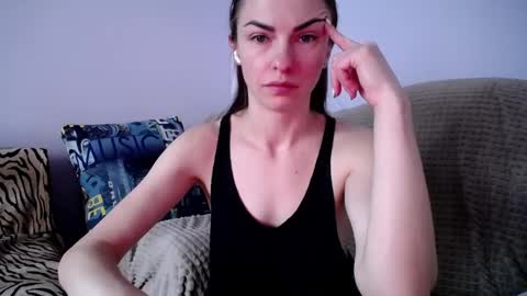 Snapshot of angel_zoe77 chatting on January 12, 12:44 pm Zoe online show from January 12, 12:44 pm