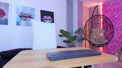 A N G E LA.  online show from October 12, 3:42 am