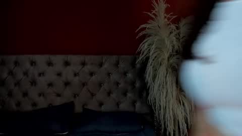 Ange online show from March 9, 6:55 pm