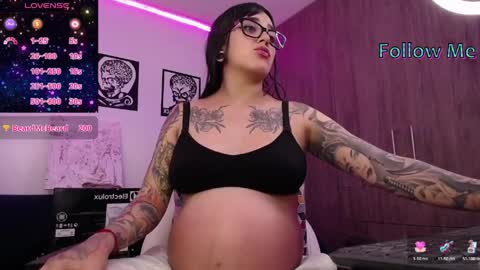 Angela online show from April 3, 11:25 pm