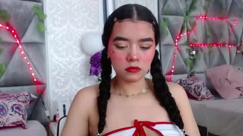 Angela online show from January 7, 1:03 pm