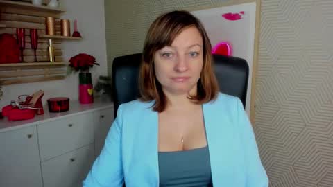 Angela online show from April 13, 5:31 am