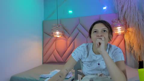 ANGELA online show from December 22, 12:38 pm