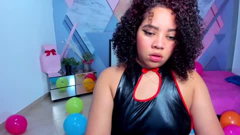 Snapshot of angelacoffee chatting on February 8, 12:49 am Angela online show from February 8, 12:49 am