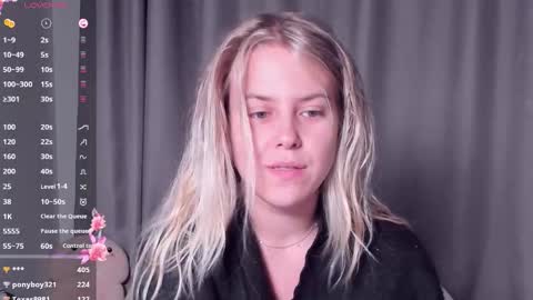 Darsi Anty online show from September 21, 3:32 pm