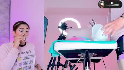 angel online show from February 5, 8:28 am