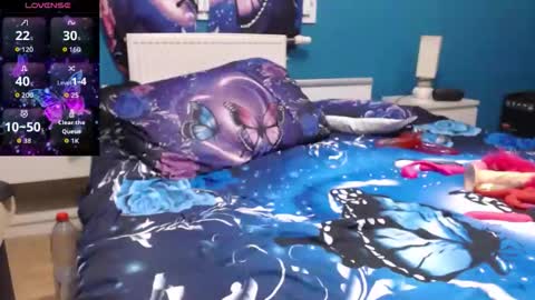 angelcoquinou online show from February 12, 8:54 pm