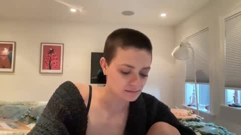 angeleleven11 online show from March 3, 11:23 pm