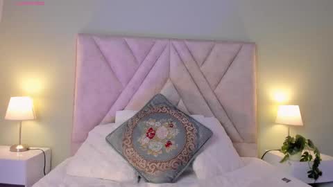 Snapshot of angelica_cross chatting on October 5, 1:05 pm Angelica Cross online show from October 5, 1:05 pm