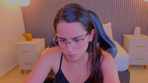 A N G E L I C A online show from July 30, 8:31 pm