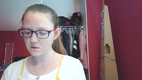 AngelicAngel online show from December 17, 5:50 pm