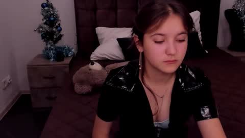 Angelika online show from January 1, 3:57 pm