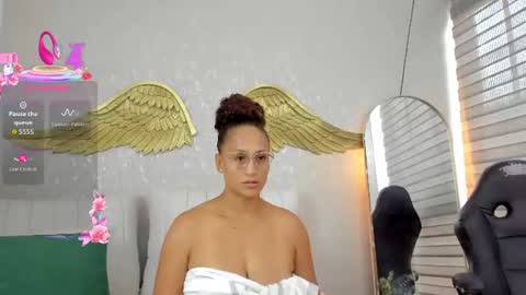 Angelina online show from June 15, 10:32 pm