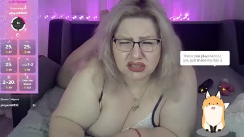 AngelinaGlam online show from April 14, 6:19 pm