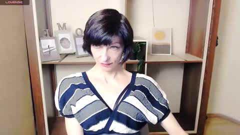 Angelina online show from October 16, 7:11 am