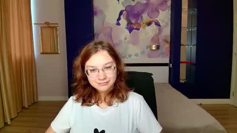 AngelinaLow online show from November 13, 12:26 pm