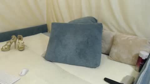 Angelinasweetyy online show from November 21, 3:19 am