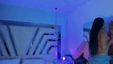 Angeline Heet online show from September 16, 3:03 am