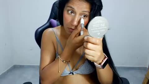 angela online show from July 5, 12:17 am