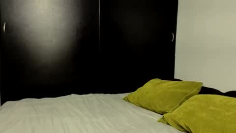  ANGELA ISABELLA  online show from November 12, 9:57 pm