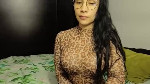  ANGELA ISABELLA  online show from October 24, 11:45 pm