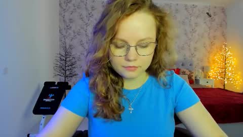 angellarud online show from March 1, 11:21 am