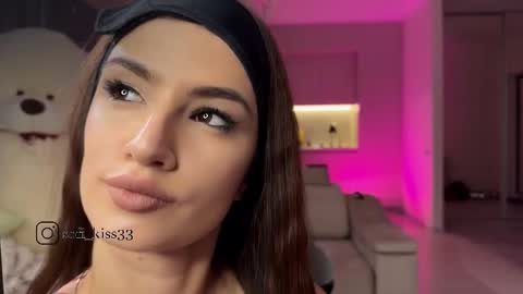 angelmi171 online show from October 30, 7:15 pm