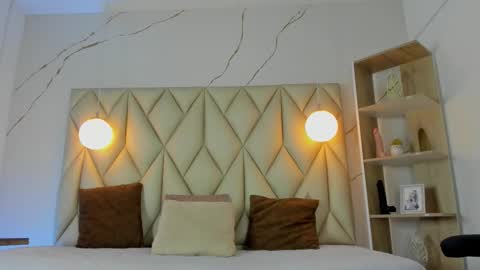 ANGIE online show from January 15, 3:07 pm