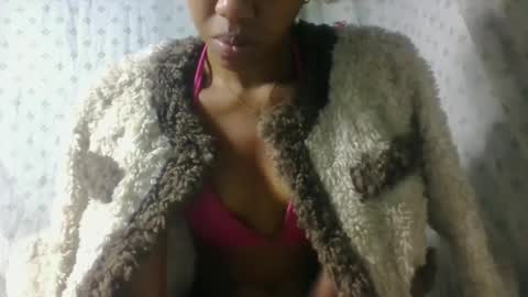 angeltta69 online show from May 27, 5:15 am