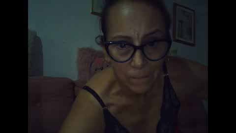 Snapshot of angelycute476334 chatting on March 11, 12:11 am angelycute476334 online show from March 11, 12:11 am