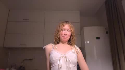 Hello My name is Sarah  im new model here and little but shy. online show from November 29, 5:17 pm