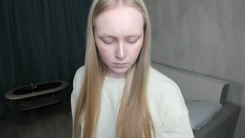 Violet online show from April 19, 6:13 am