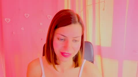 Anni online show from April 5, 4:06 pm