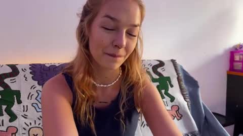 Snapshot of anita__hills chatting on February 10, 12:52 am anita__hills online show from February 10, 12:52 am