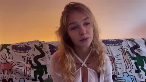 Snapshot of anita__hills chatting on February 12, 12:37 am anita__hills online show from February 12, 12:37 am