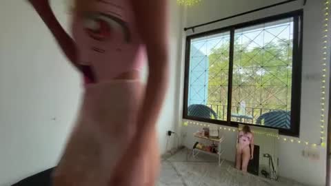 Snapshot of anita__hills chatting on December 7, 3:04 am anita__hills online show from December 7, 3:04 am