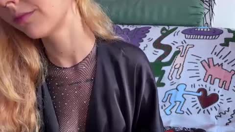 Snapshot of anita__hills chatting on March 1, 1:00 am anita__hills online show from March 1, 1:00 am