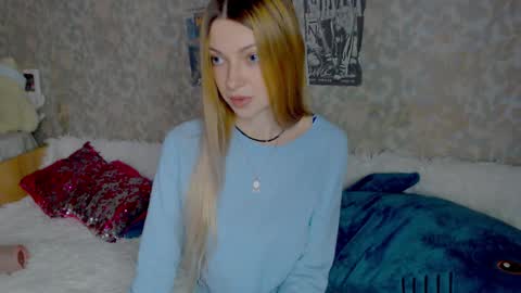 anita_moon_ online show from February 25, 1:09 am