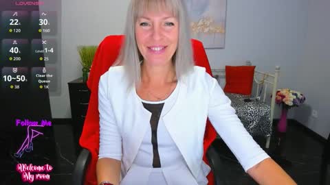 Snapshot of anita_tayson chatting on September 16, 6:32 am Anita online show from September 16, 6:32 am
