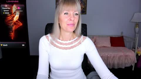 Snapshot of anita_tayson chatting on January 31, 6:46 am Anita online show from January 31, 6:46 am