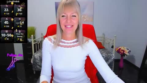 Snapshot of anita_tayson chatting on October 3, 7:02 am Anita online show from October 3, 7:02 am