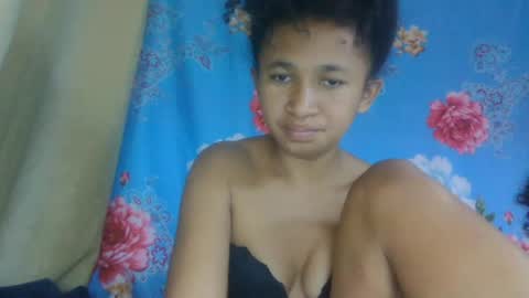 anitaazzh online show from June 20, 10:46 pm